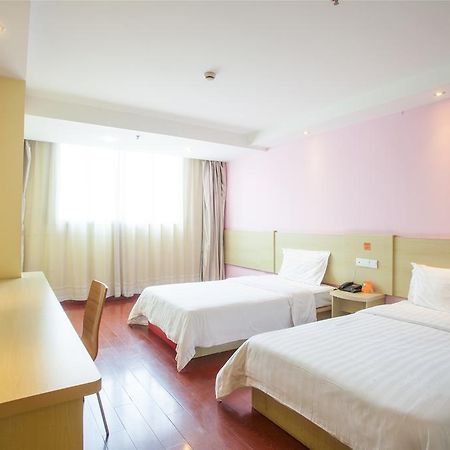 7Days Inn Luoyang Railway Station Branch Лоян Экстерьер фото